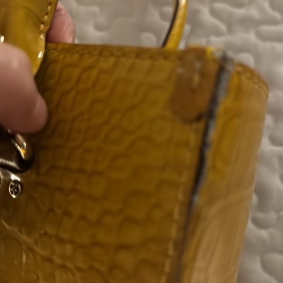 KATE SPADE SMALL QUINN MUSTARD BAG - Picture 3 of 16